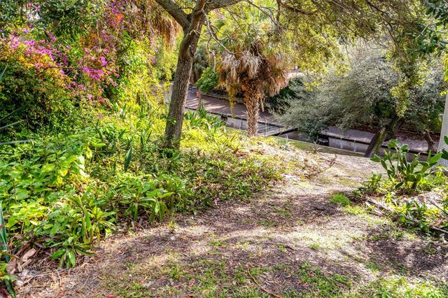 826 11TH AVENUE S Apt 1, St Petersburg, FL 33701