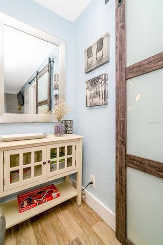 826 11TH AVENUE S Apt 1, St Petersburg, FL 33701