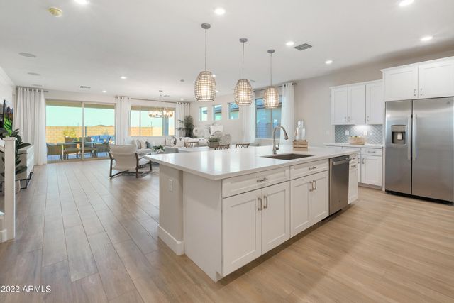 5529 N 191ST Drive, Litchfield Park, AZ 85340