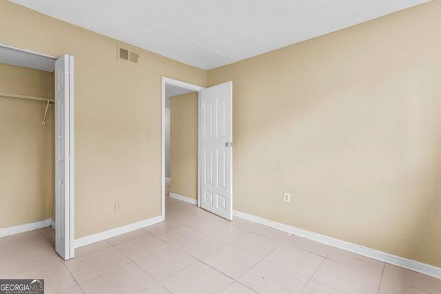 124 Camelot Drive, Atlanta, GA 30349