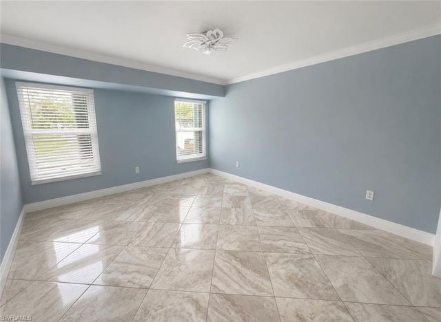 565 6th ST SE, Naples, FL 34117