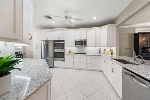 1624 SAND KEY ESTATES COURT, Clearwater Beach, FL 33767