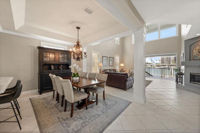 1624 SAND KEY ESTATES COURT, Clearwater Beach, FL 33767