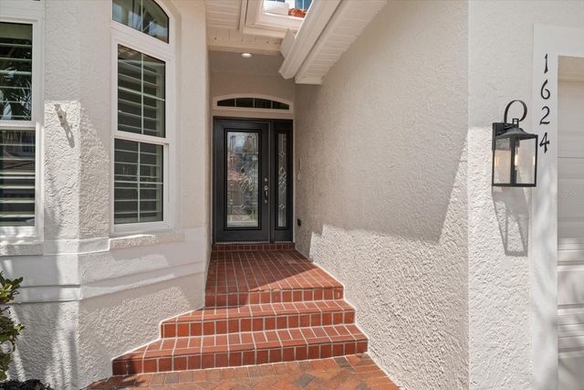 1624 SAND KEY ESTATES COURT, Clearwater Beach, FL 33767