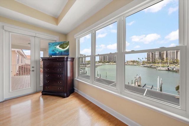1624 SAND KEY ESTATES COURT, Clearwater Beach, FL 33767