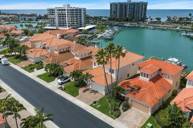 1624 SAND KEY ESTATES COURT, Clearwater Beach, FL 33767