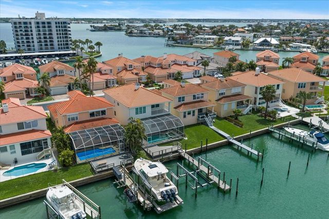 1624 SAND KEY ESTATES COURT, Clearwater Beach, FL 33767