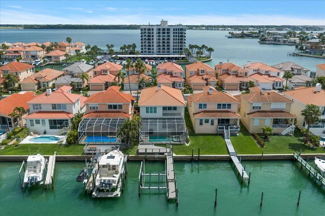 1624 SAND KEY ESTATES COURT, Clearwater Beach, FL 33767