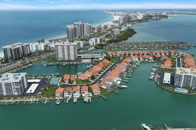 1624 SAND KEY ESTATES COURT, Clearwater Beach, FL 33767