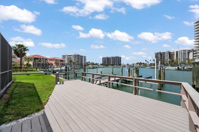 1624 SAND KEY ESTATES COURT, Clearwater Beach, FL 33767
