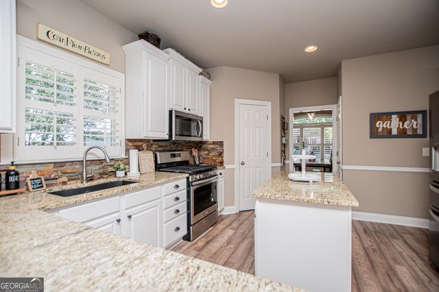 140 Baywood Lane, Villa Rica, GA 30180