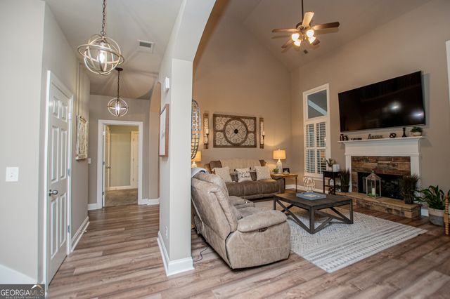 140 Baywood Lane, Villa Rica, GA 30180
