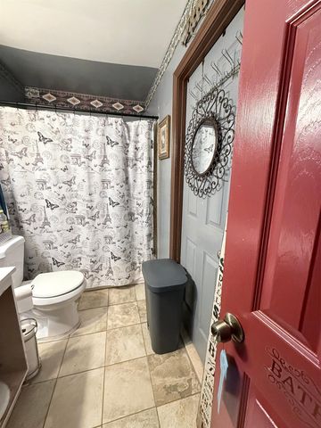 2624 COURTNEY AVE, Memphis, TN 38128