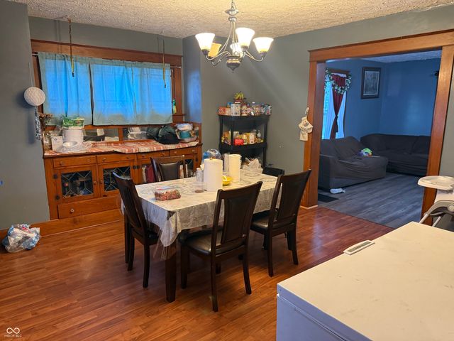 617 S Poplar Street, Seymour, IN 47274