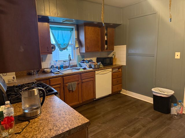 617 S Poplar Street, Seymour, IN 47274