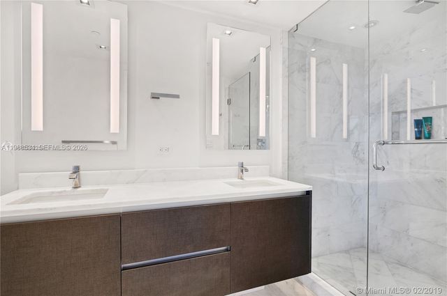 1451 Brickell Ave 1605, Miami, FL 33131