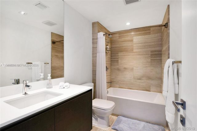 1451 Brickell Ave 1605, Miami, FL 33131