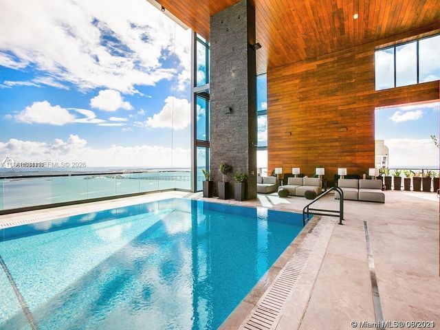 1451 Brickell Ave 1605, Miami, FL 33131