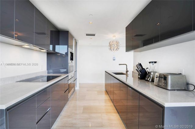 1451 Brickell Ave 1605, Miami, FL 33131