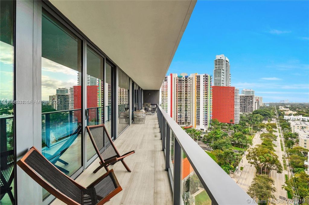 1451 Brickell Ave 1605, Miami, FL 33131