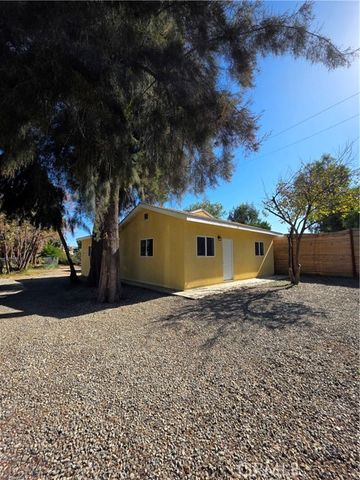 19380 Quebec, Corona, CA 92881