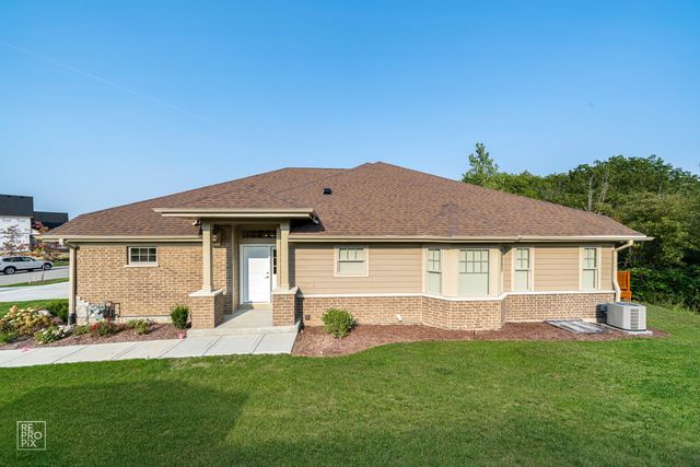 11174 Tuscany Lane, Lemont, IL 60439