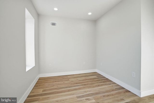 2538 S SHERIDAN ST, Philadelphia, PA 19148