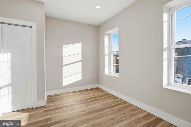 2538 S SHERIDAN ST, Philadelphia, PA 19148