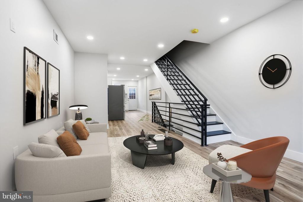 2538 S SHERIDAN ST, Philadelphia, PA 19148