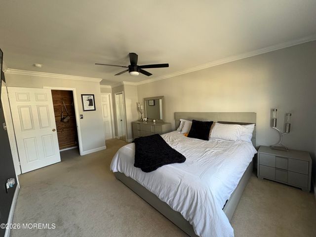 902 Buckingham Circle, Middletown, NJ 07748