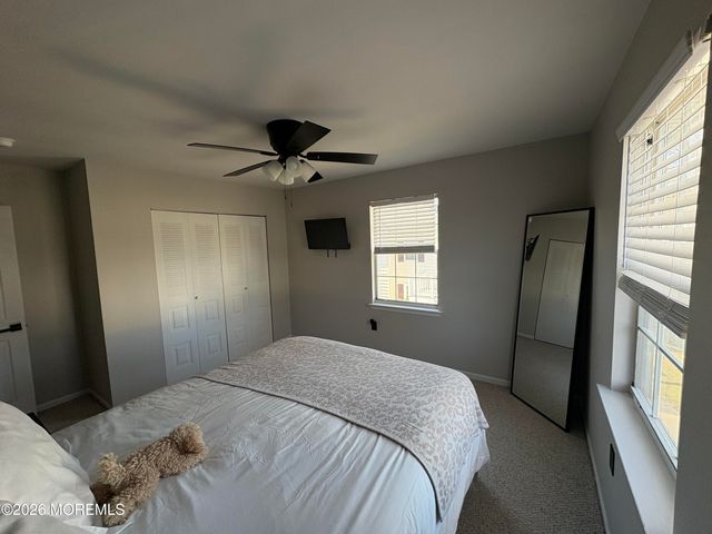 902 Buckingham Circle, Middletown, NJ 07748