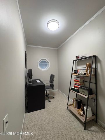 902 Buckingham Circle, Middletown, NJ 07748