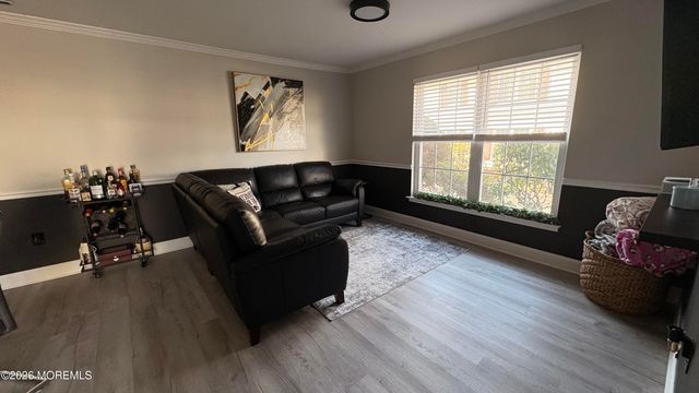902 Buckingham Circle, Middletown, NJ 07748