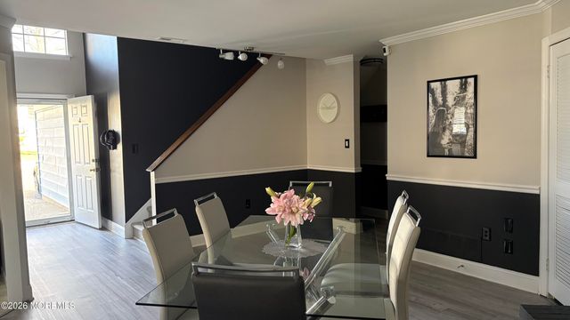 902 Buckingham Circle, Middletown, NJ 07748