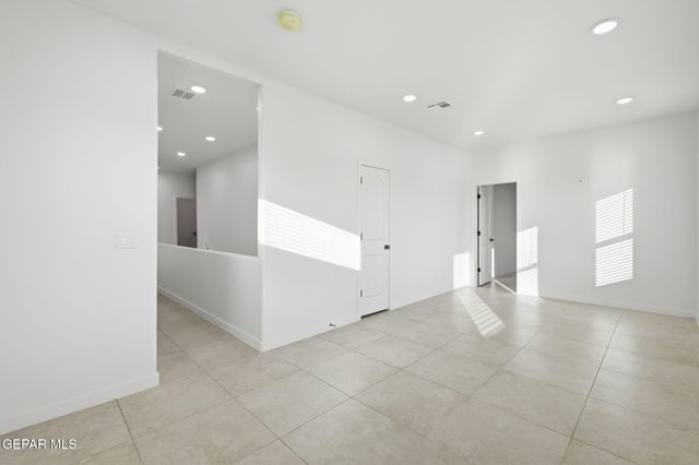 9724 Calle Cancun Street, El Paso, TX 79927