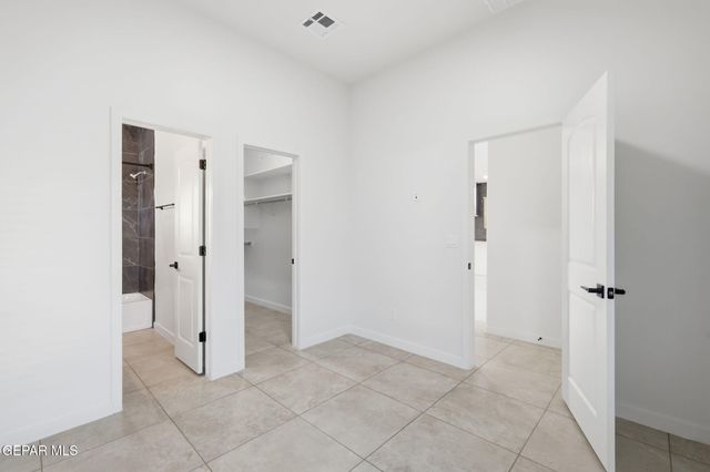 9724 Calle Cancun Street, El Paso, TX 79927