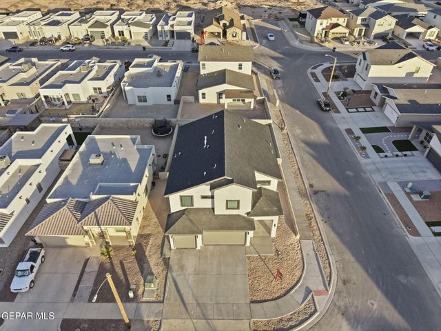 9724 Calle Cancun Street, El Paso, TX 79927