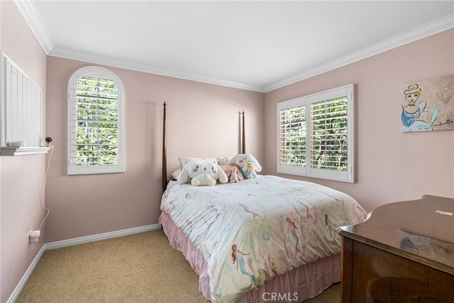 82 Bower Tree, Irvine, CA 92603