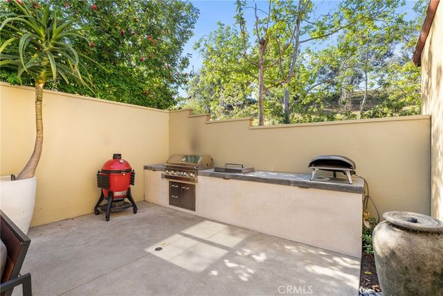 82 Bower Tree, Irvine, CA 92603