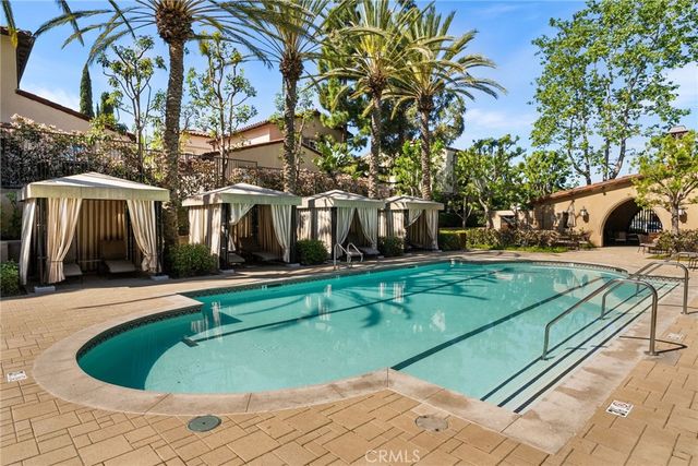 82 Bower Tree, Irvine, CA 92603