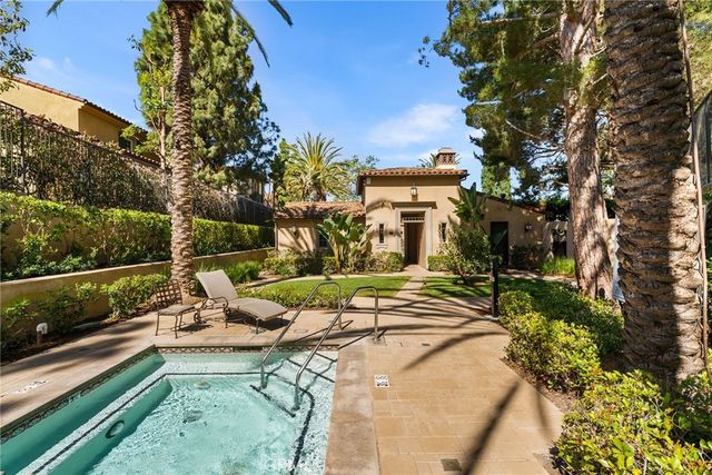 82 Bower Tree, Irvine, CA 92603