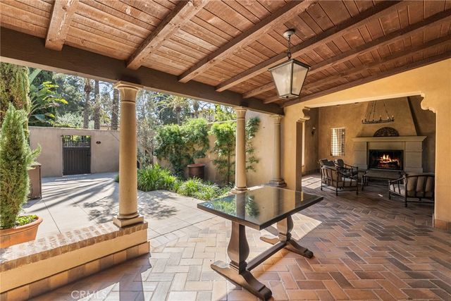 82 Bower Tree, Irvine, CA 92603