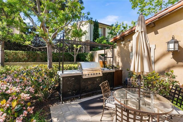 82 Bower Tree, Irvine, CA 92603