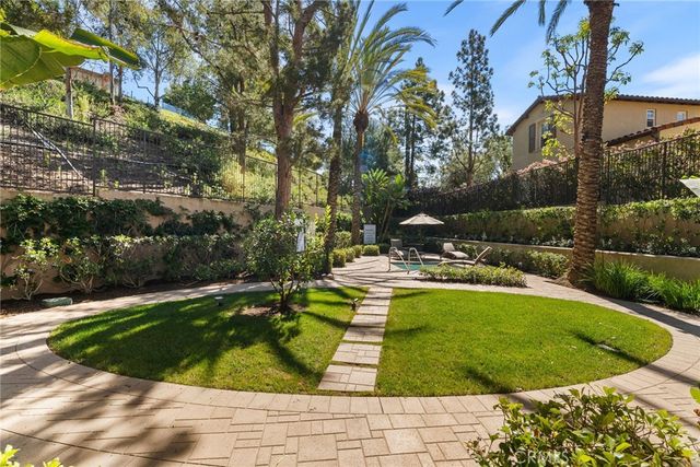 82 Bower Tree, Irvine, CA 92603