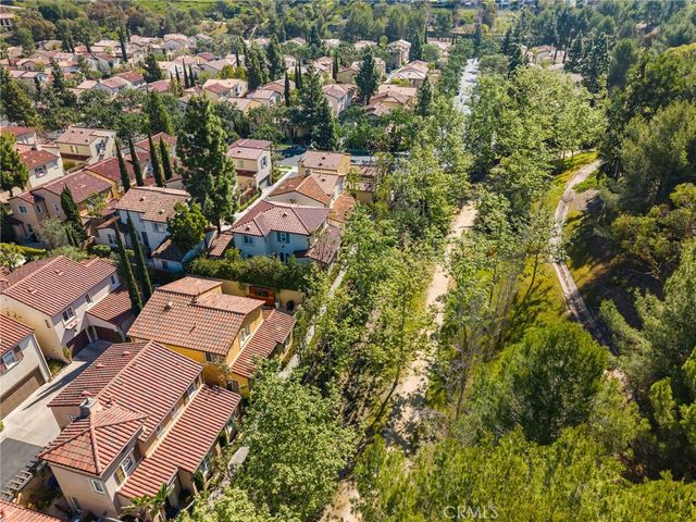 82 Bower Tree, Irvine, CA 92603