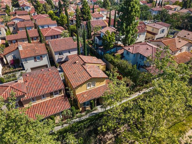 82 Bower Tree, Irvine, CA 92603