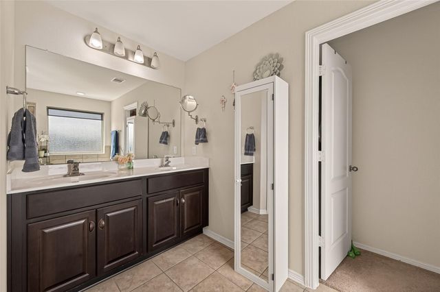 13242 Vallentine Row Drive, Houston, TX 77044