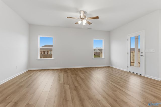 20226 Nightingdale Drive, Athens, AL 35611