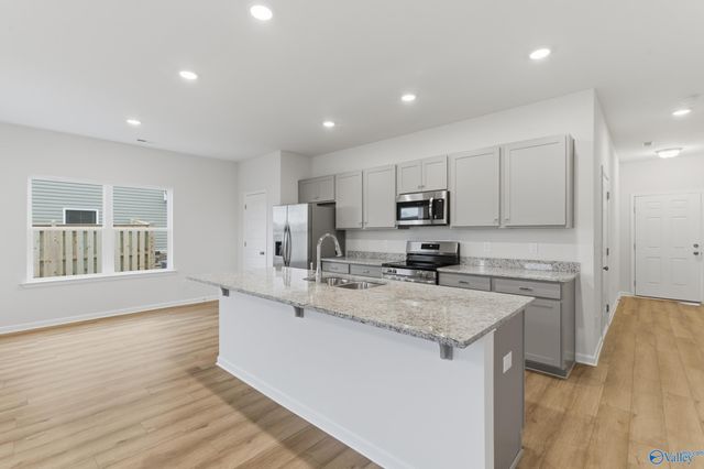 20226 Nightingdale Drive, Athens, AL 35611