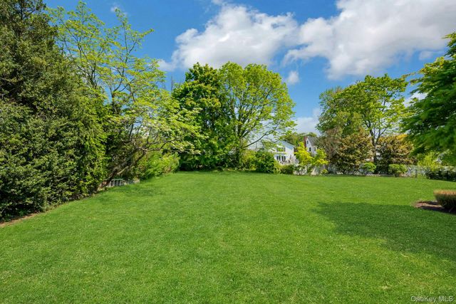 45 Highland Avenue, Eastchester, NY 10709
